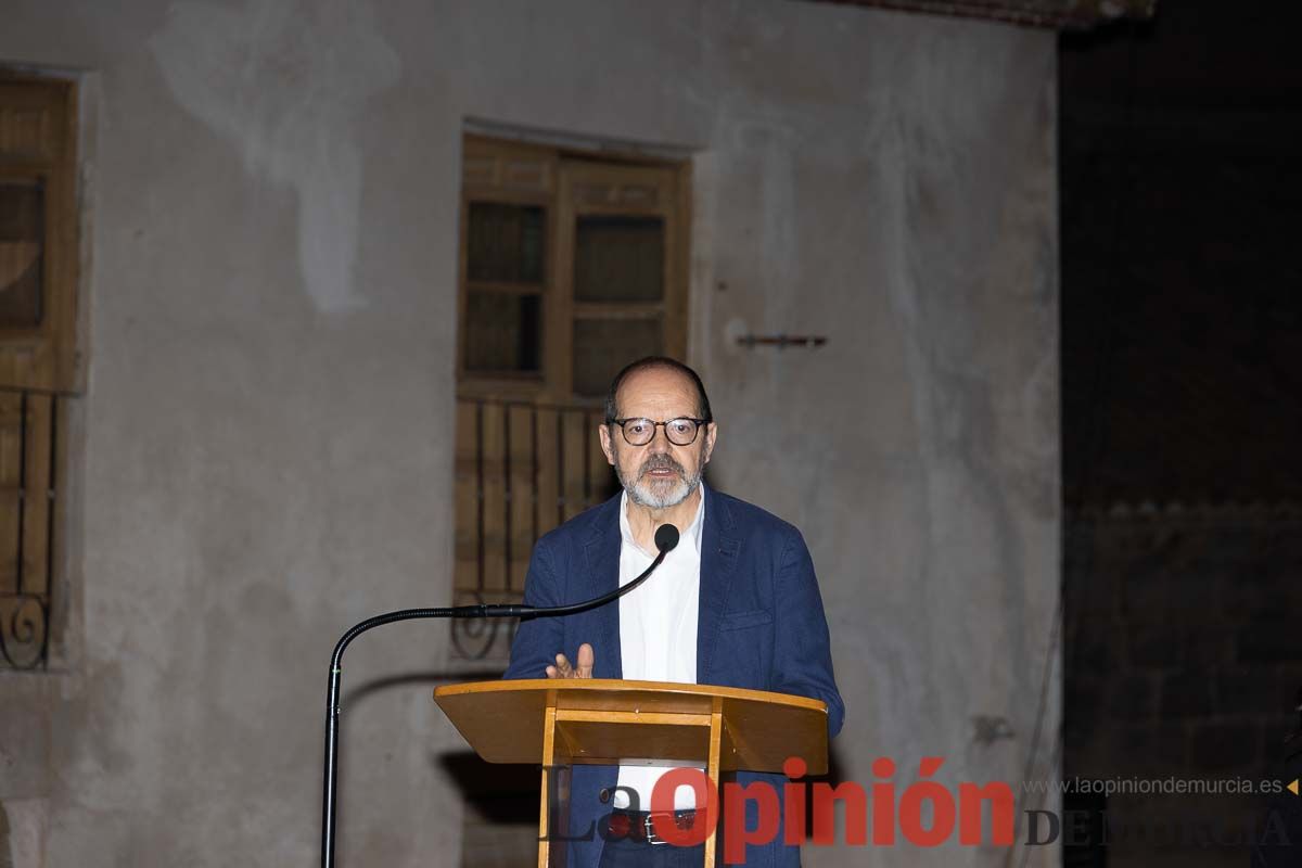 Así fue la presentación del libro ''Caravaca inédita. Un viaje desde la prehistoria hasta nuestros días'