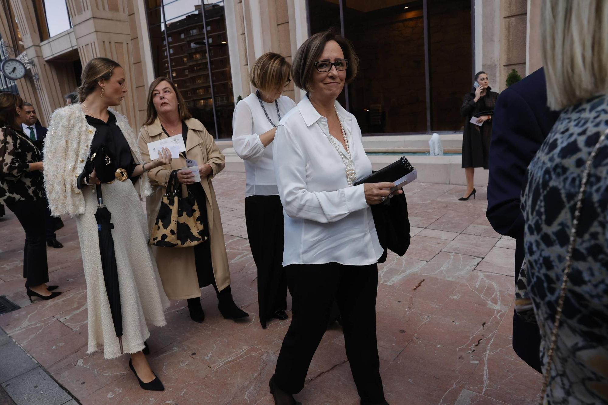 EN IMÁGENES: La Familia Real asiste en Oviedo al concierto de los premios "Princesa de Asturias"