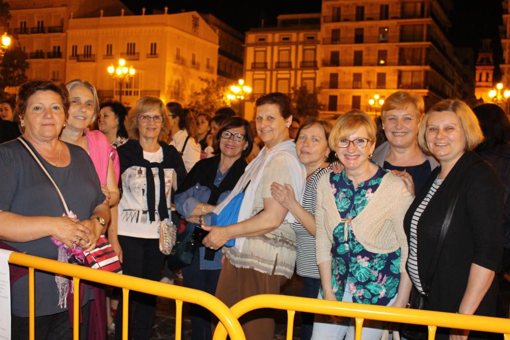 Noche del Besamano de la Virgen