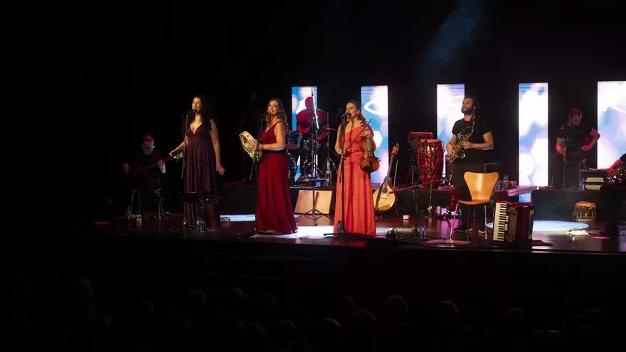 VIDEO | La música de Acetre encandila a Cáceres