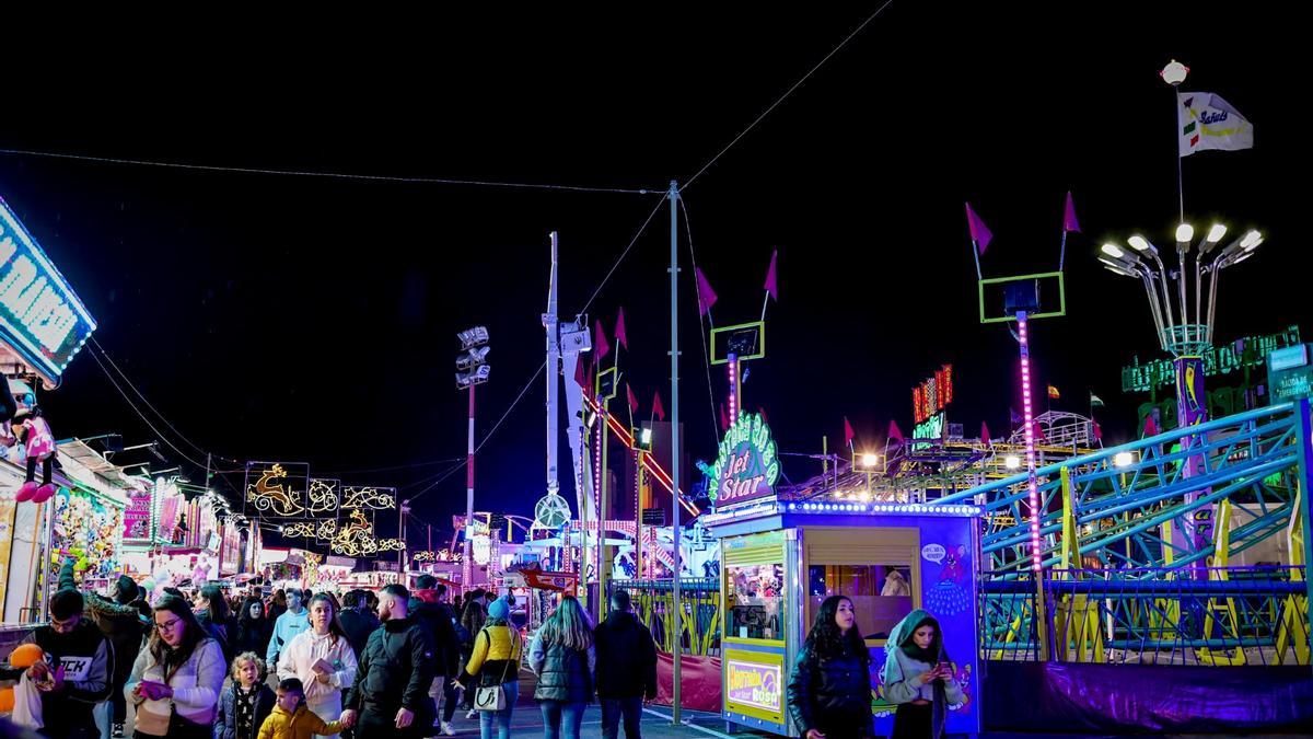 Ya está aquí la tradicional Feria de Atracciones de Navidad, en Valencia.