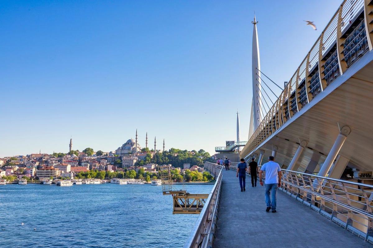 Puente de metro Golden Horn