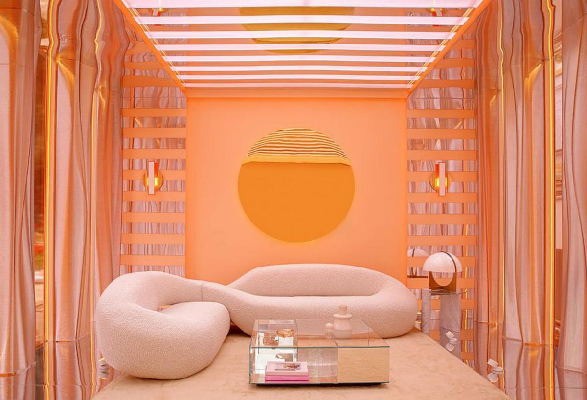 El espacio Natuzzi Italia de Miriam Alía, una experiencia sensorial con efectos de luz. | ASIER RÚA