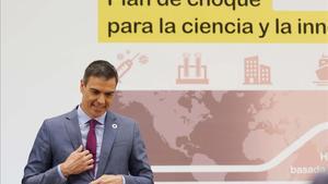  El presidente  del Gobierno Pedro Sanchez  durante la presentación del Plan para reforzar el sistema de Ciencia Tecnología  e Innovación esta mañana en el Palacio de la Moncloa.
