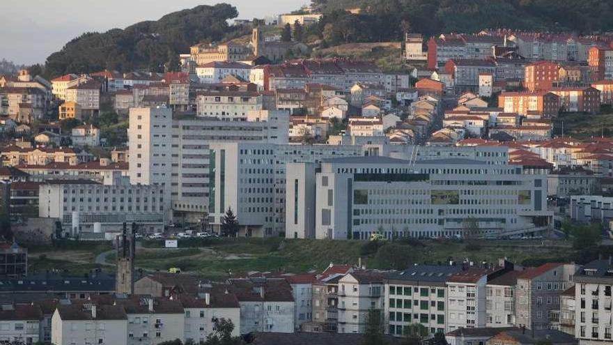 Vista panorámica del Complejo Hospitalario Universitario de Ourense.  // Jesús Regal