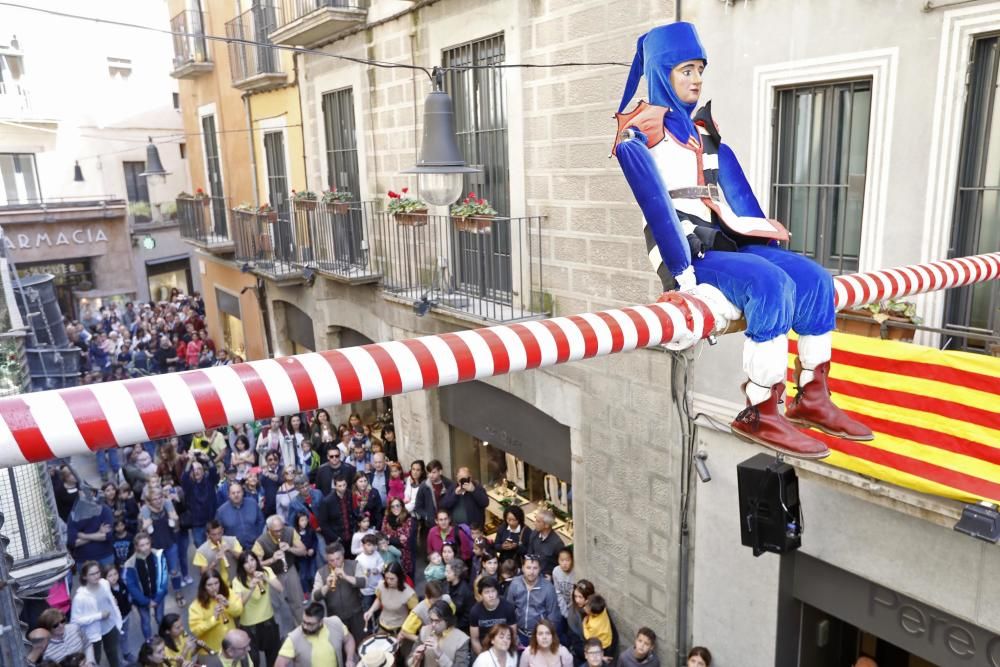 La penjada del Tarlà dona la sortida a les festes de primavera