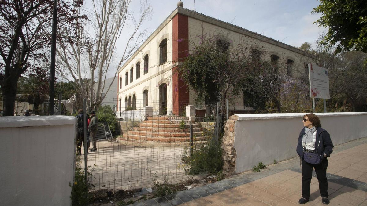 Estado en el que quedaron las obras del Casino del Port de Sagunt.