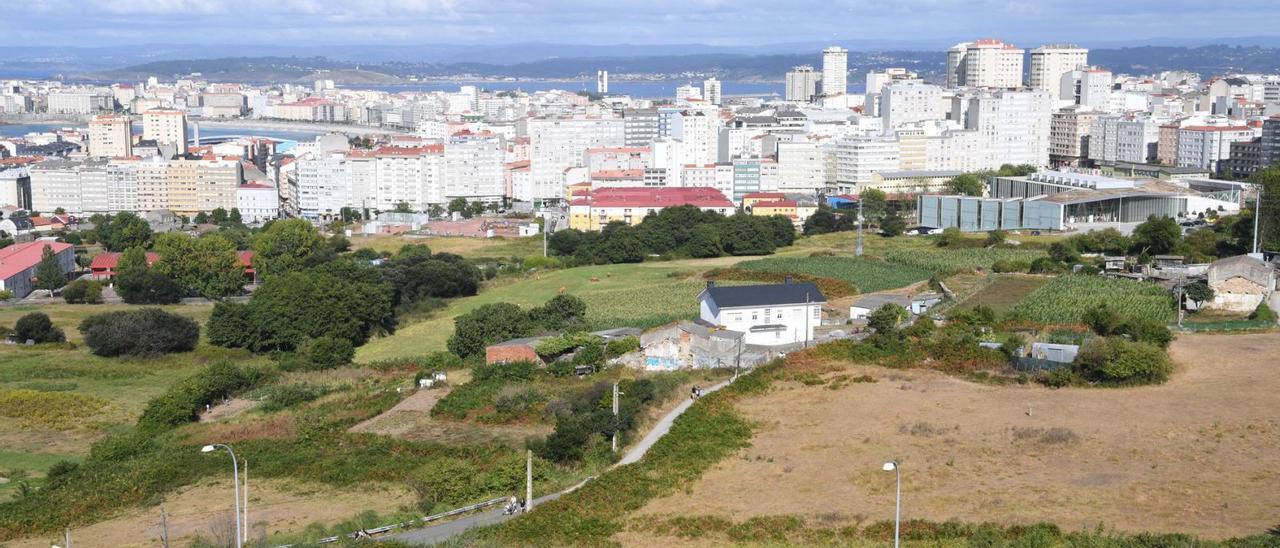 Vista de los terrenos del polígono de Visma, en el que se construirán más de 3.000 viviendas.