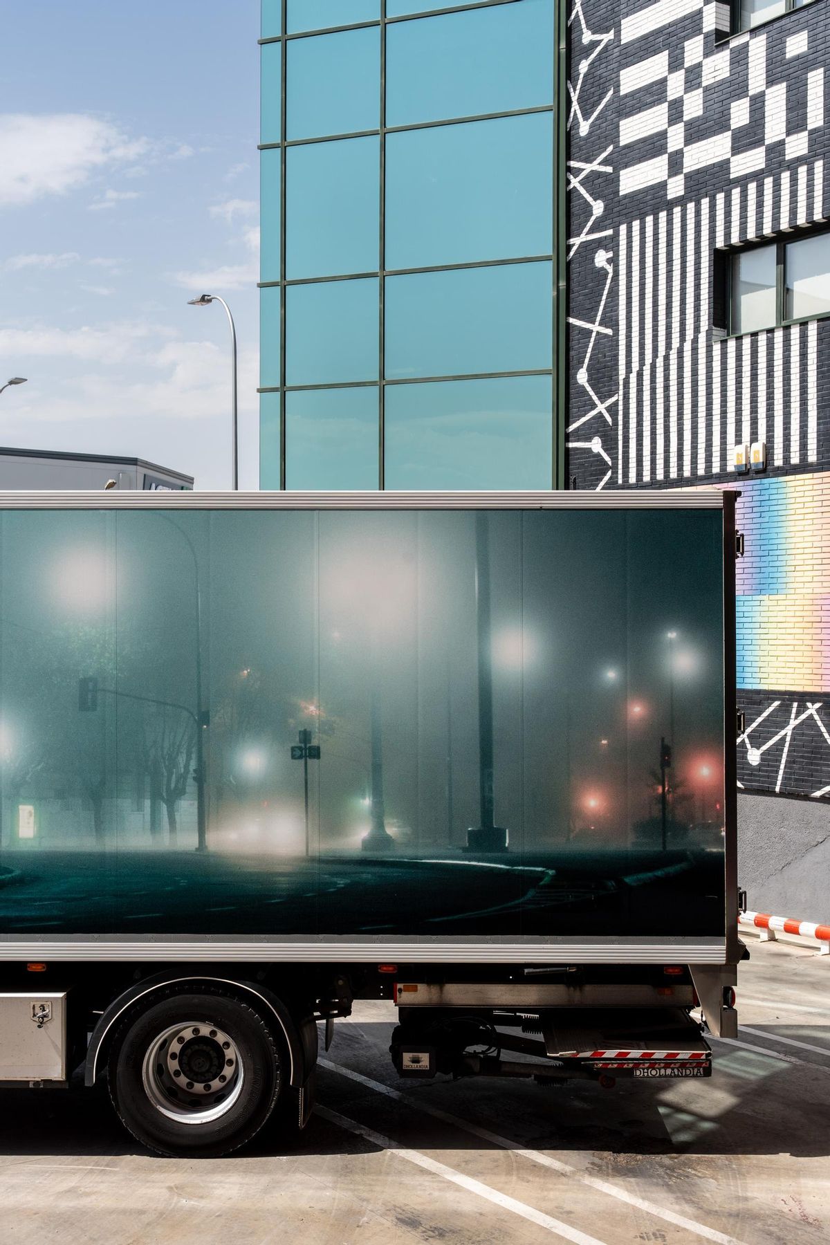 Okuda, SUSO33 y Carlos Aires son algunos de los artistas que han participado en el proyecto.