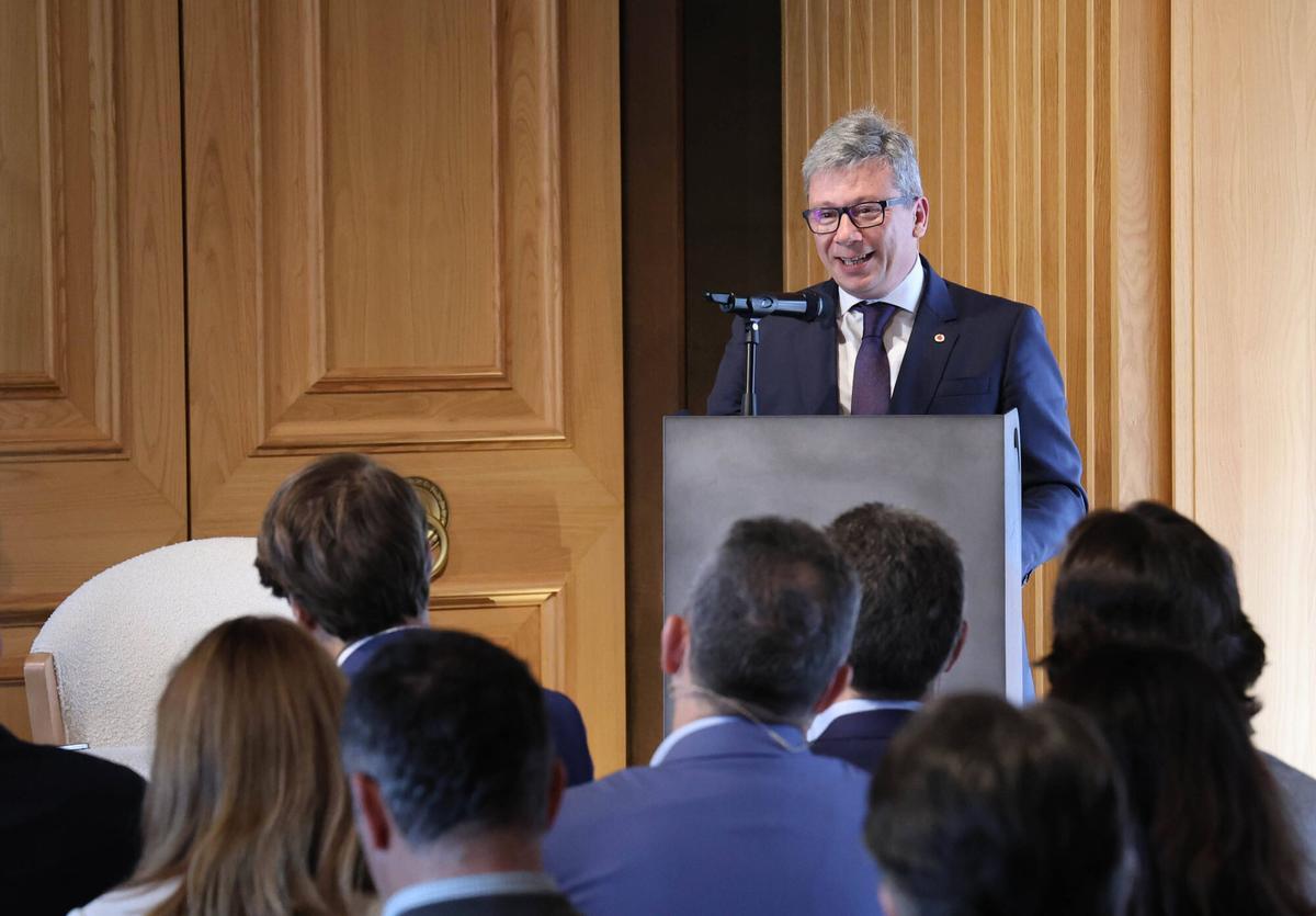 Vigo, Palacio de la Oliva. Evento "Conectar Galicia para competir" organizado por Faro, Prensa Ibérica y Vodafone
