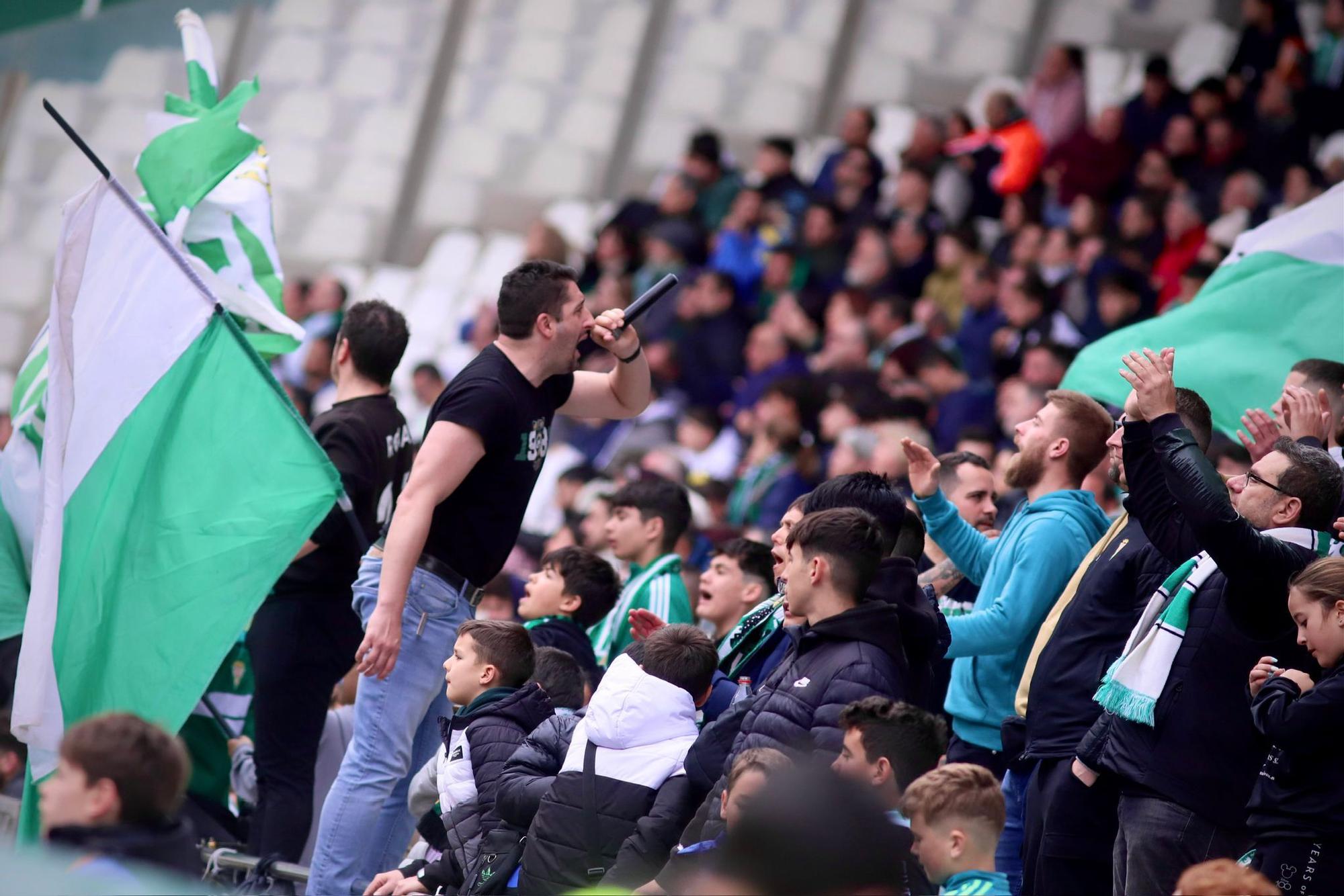 Córdoba CF-Melilla: el partido de El Arcángel en imágenes