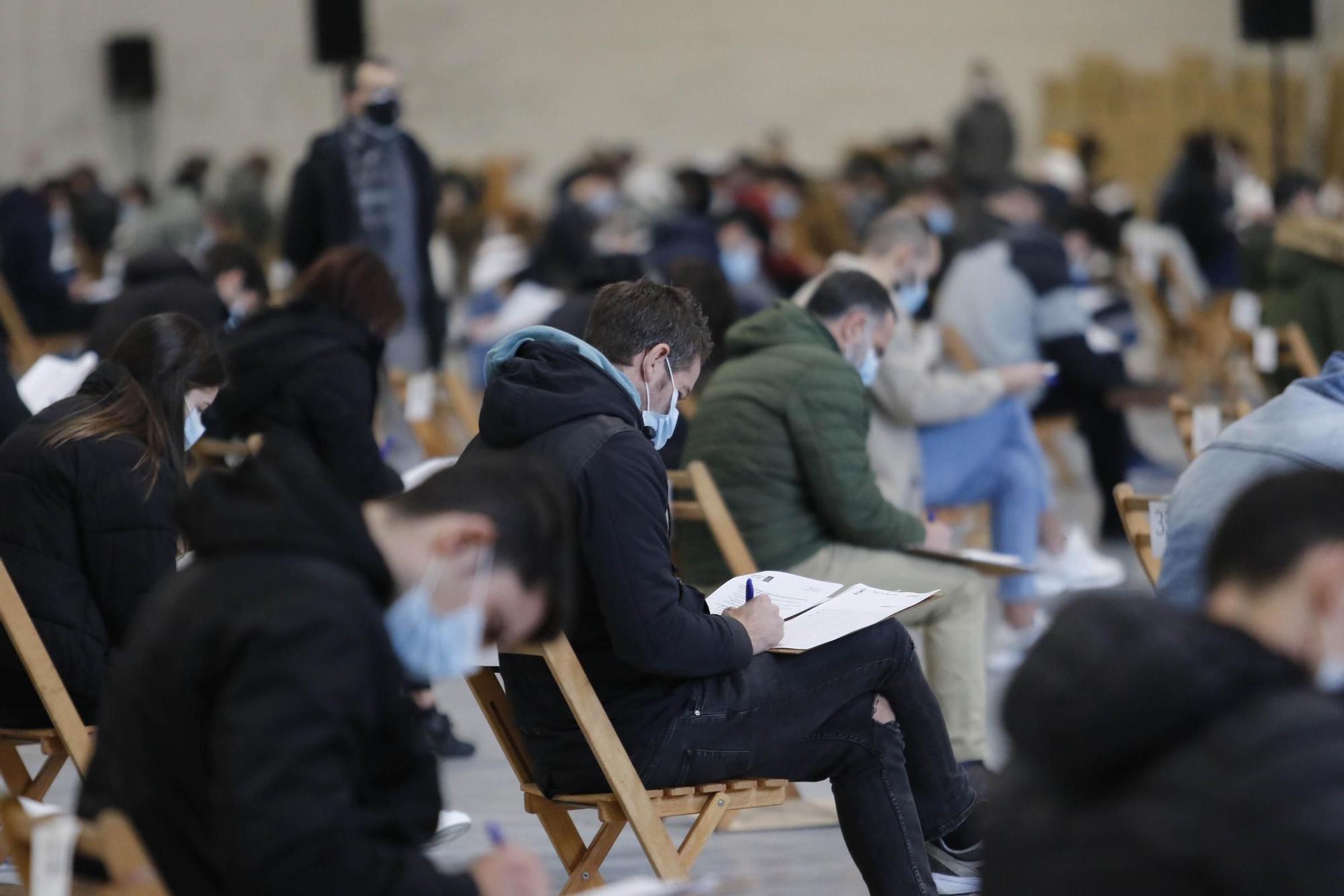 Los futuros bomberos de Vigo pasan a examen