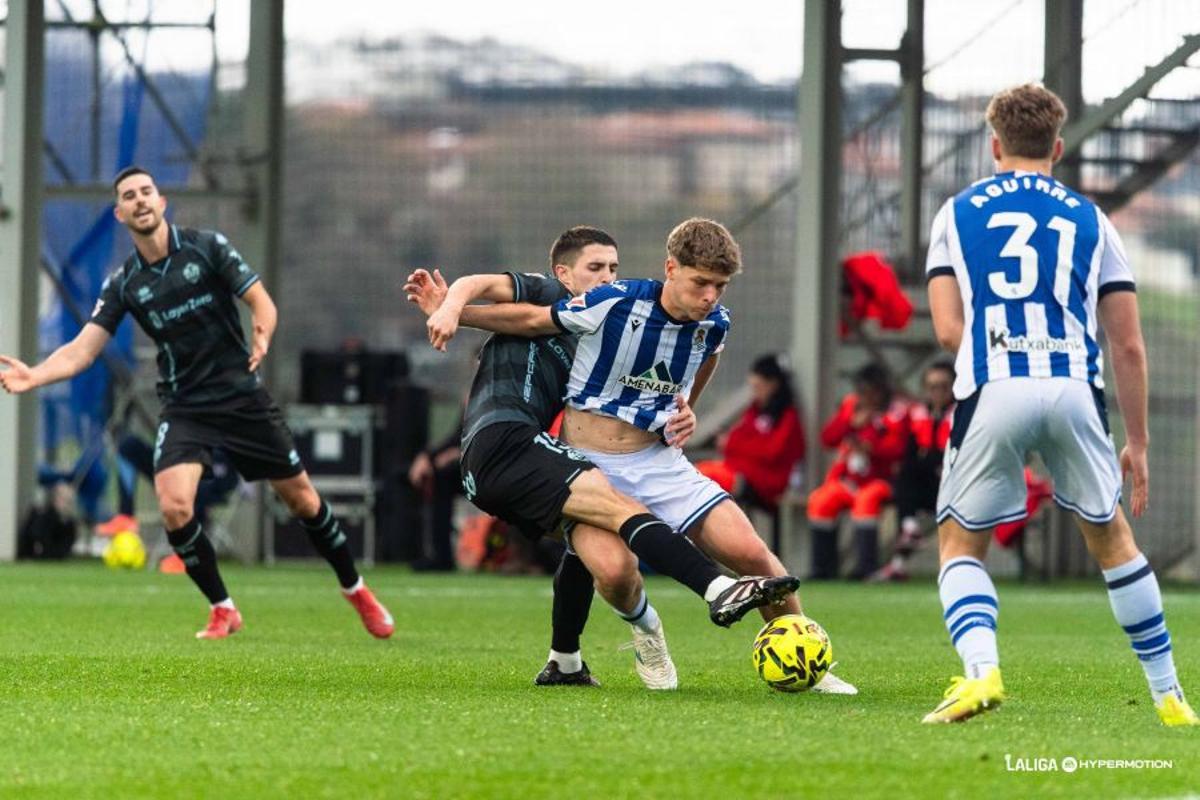 Imagen del partido ante la Real Sociedad B.
