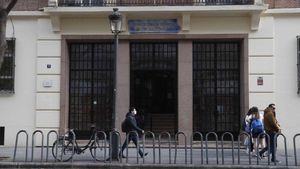 Abusos sexuals a l’Església «Em va agafar entre les seves cames i em va abaixar els pantalons a classe»