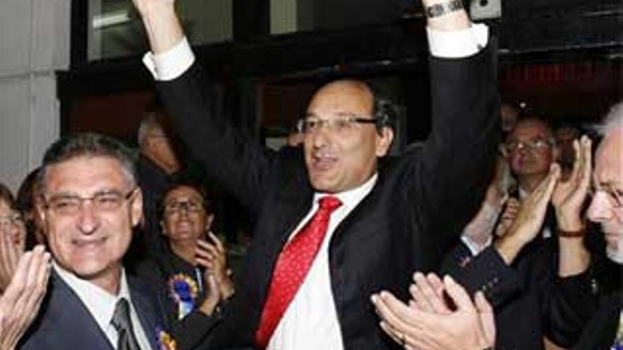 Caruana gana las elecciones generales en Gibraltar