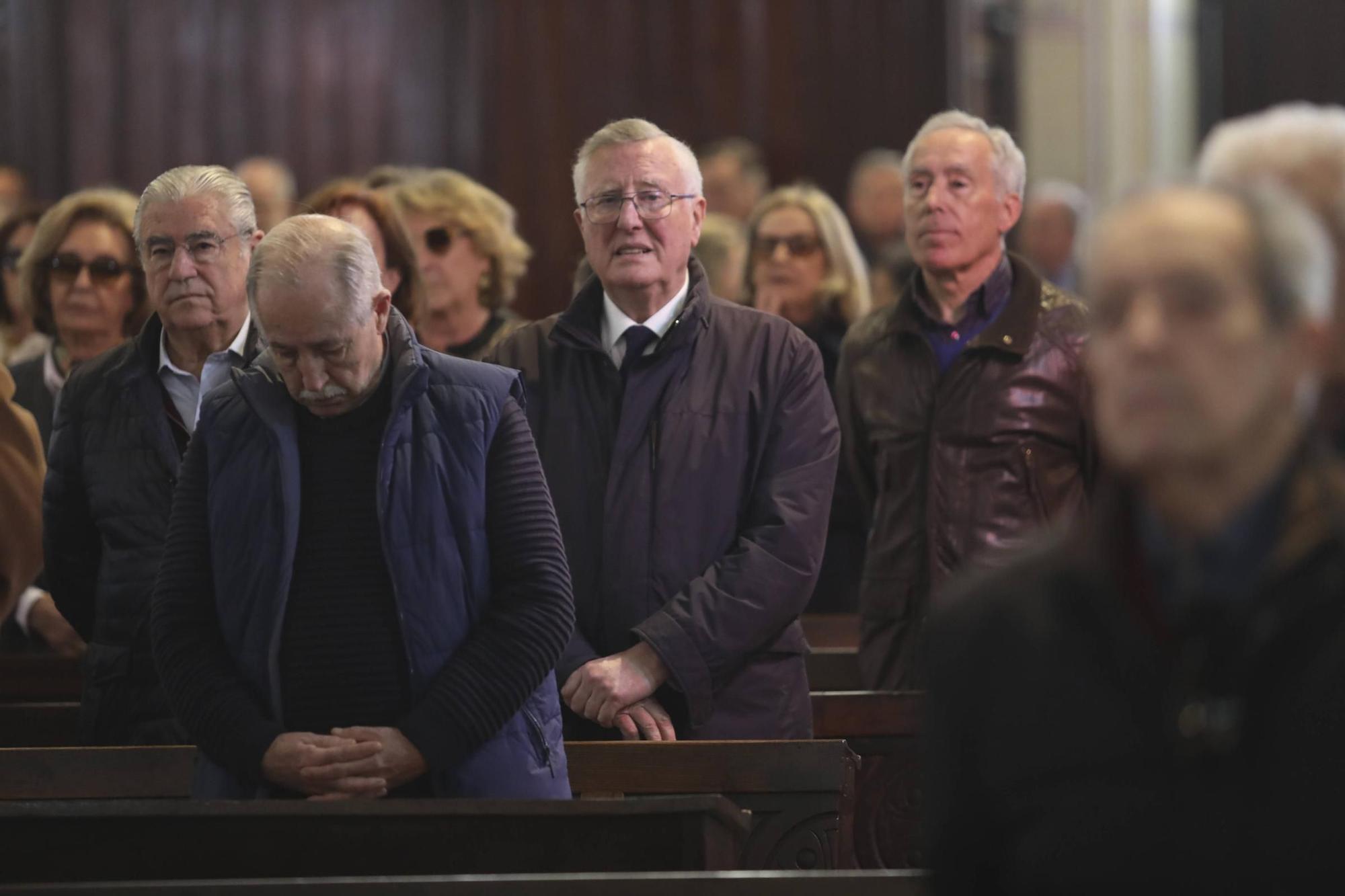 Emotivo adiós en Oviedo a Fernández-Rañada, "una persona entrañable y un trabajador minucioso"