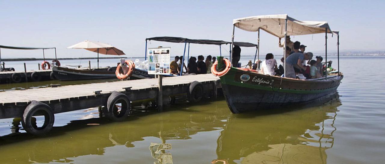 L’Albufera reducirá la contaminación y el ruido con 68 barcas eléctricas