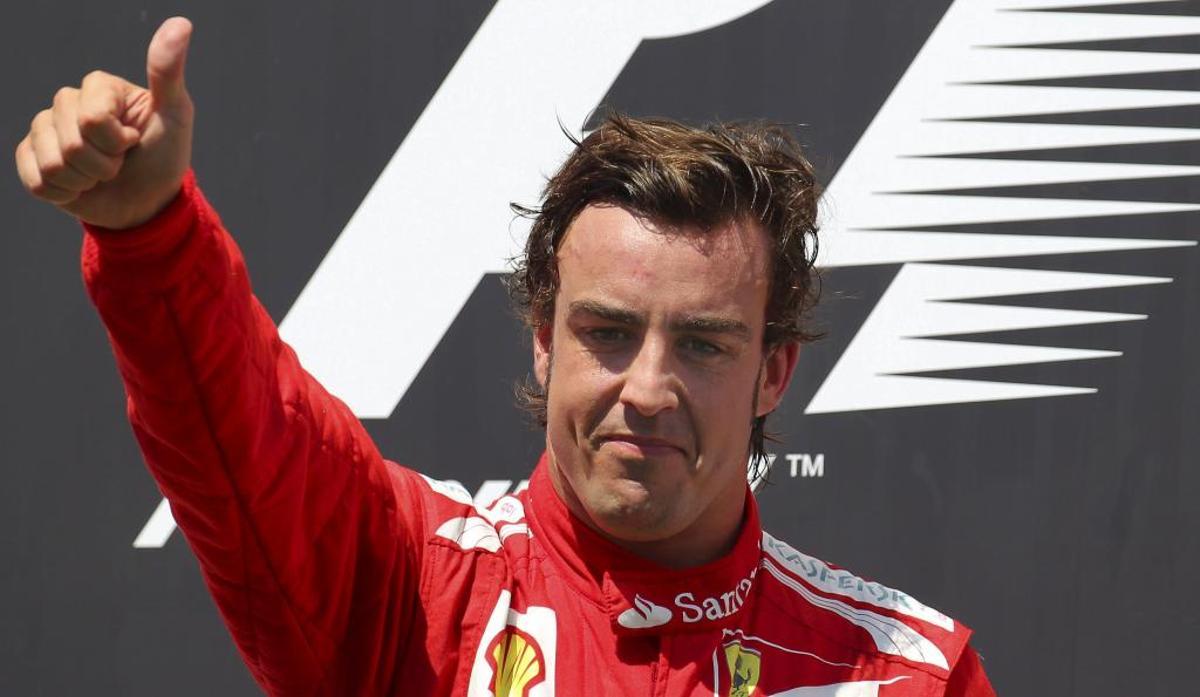 Fernando Alonso celebra el Gran Premio de Europa