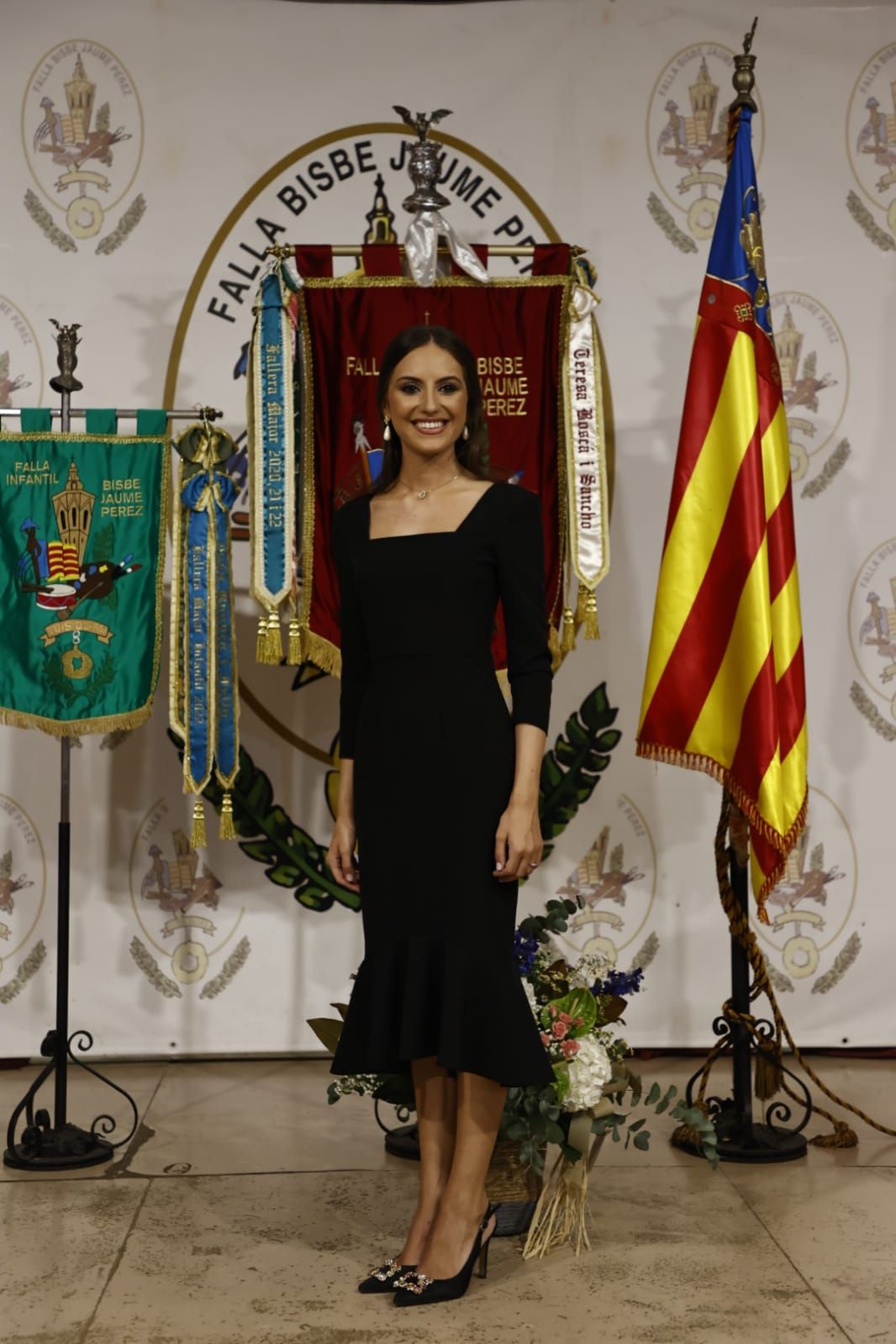 Así ha recibido María Estela Arlandis Ferrando la noticia de su reinado como Fallera Mayor de València 2024