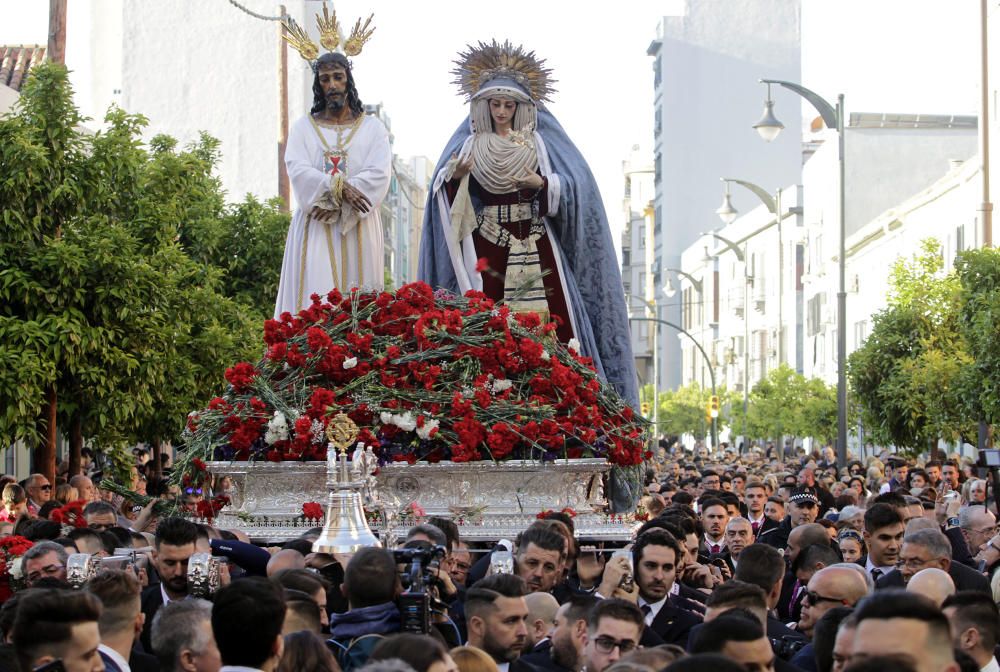 Misa del Alba y traslado del Cautivo y la Virgen de la Trinidad