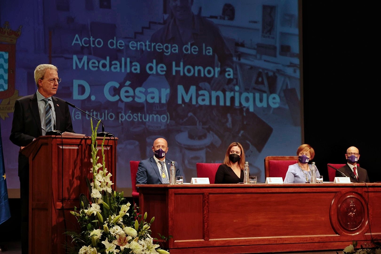 La Universidad de La Laguna homenajea a César Manrique