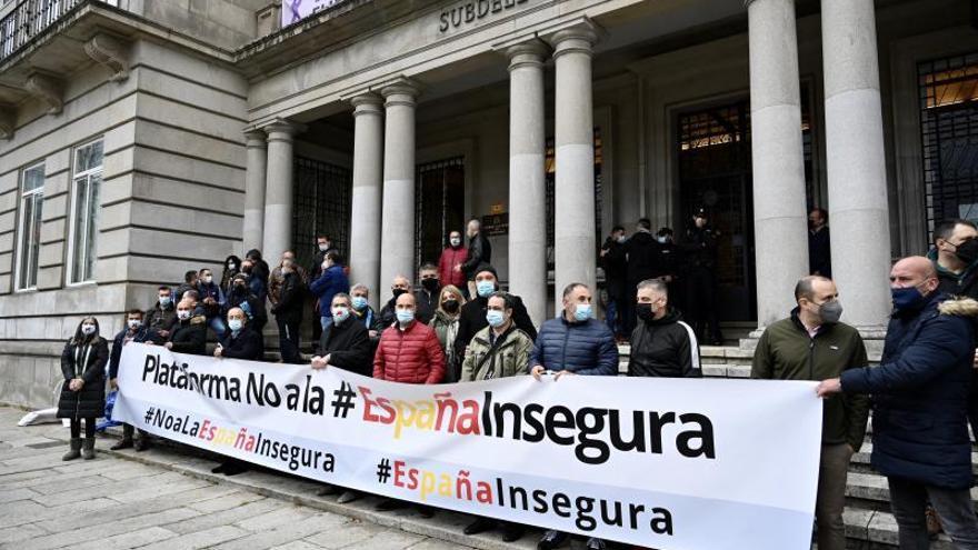 Policías y guardias civiles protestan contra una “arbitraria” reforma de la Ley de Seguridad Ciudadana