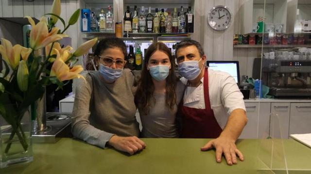 El Càlid Cafè ofereix un servei familiar i personalitzat | BORJA BALSERA