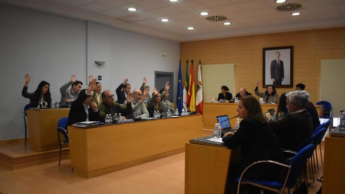 PP y SDB votan en contra de la propuesta del PSOE en el pleno.