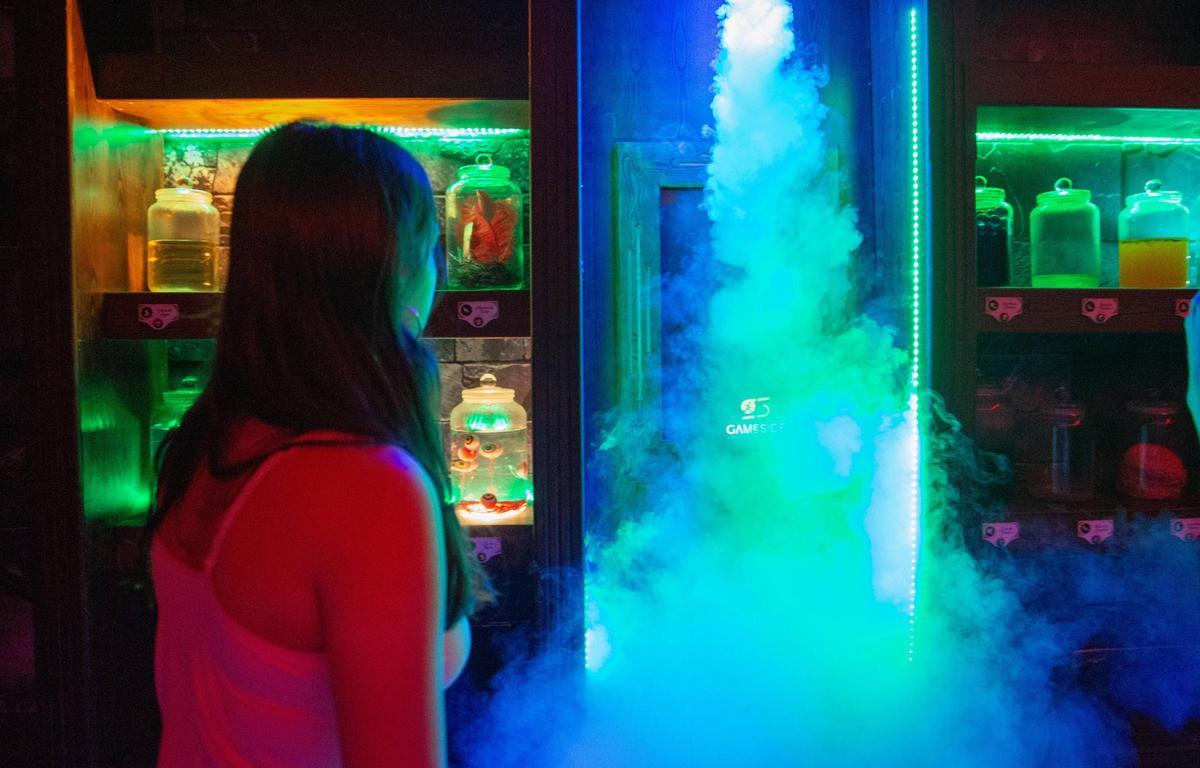 Así es GameSide, el nuevo complejo de ocio inmersivo de Terrassa con juegos de acción, QuizShow y karaoke