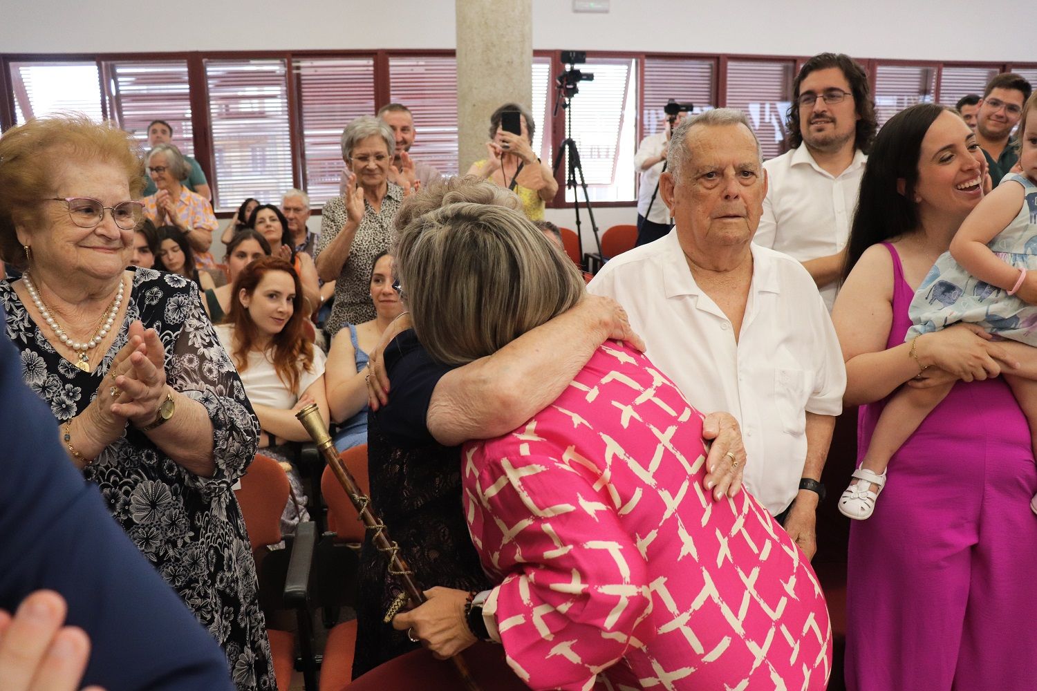 Loreto Serrano (PP) vuelve a ser alcaldesa de Santa Pola con mayoría absoluta