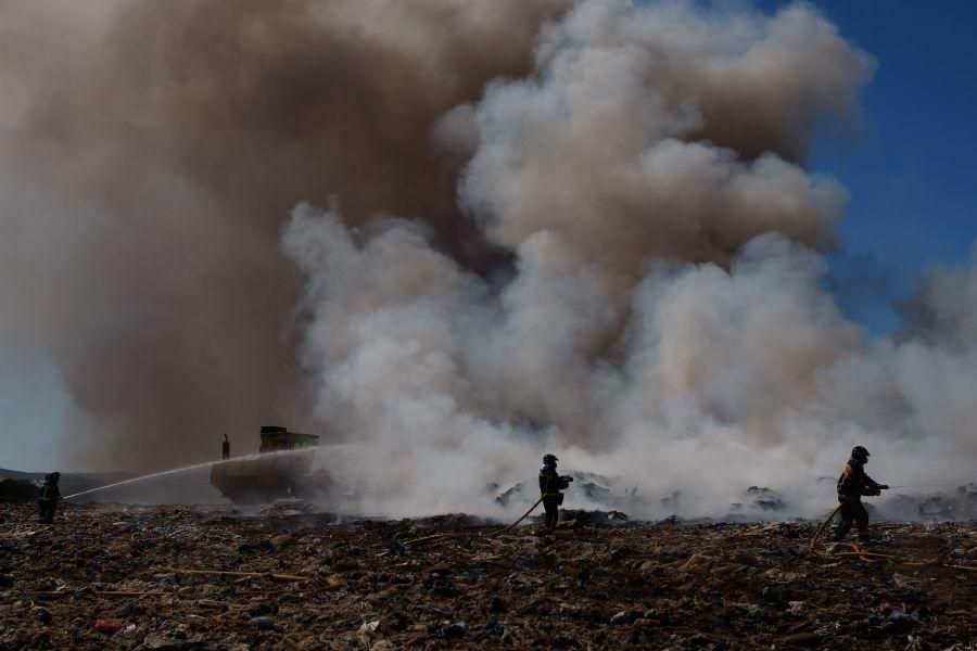 Incendio en el vertedero de Zamora