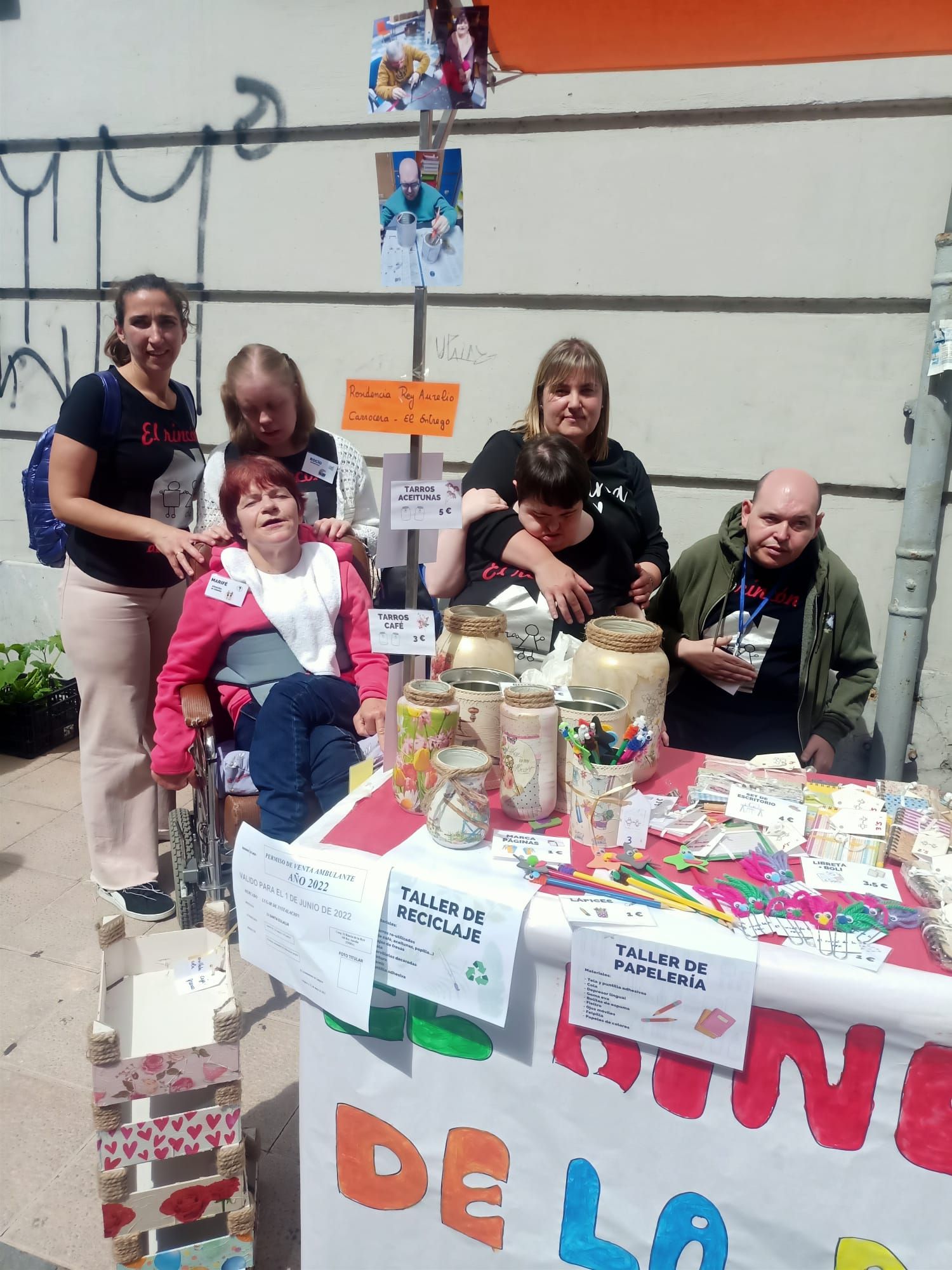 Mercado de cooperativas y asociaciones educativas de Langreo