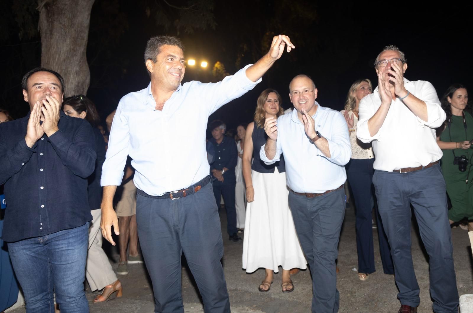 Tellado redobla su apoyo a Mazón y llama al PP a “trabajar bajo su liderato”