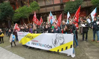 La universidad privada en Galicia "sería un golpe de muerte" para el campus local