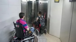 Casi 1 de cada 3 aragoneses con movilidad reducida medita cambiar de barrio por barreras