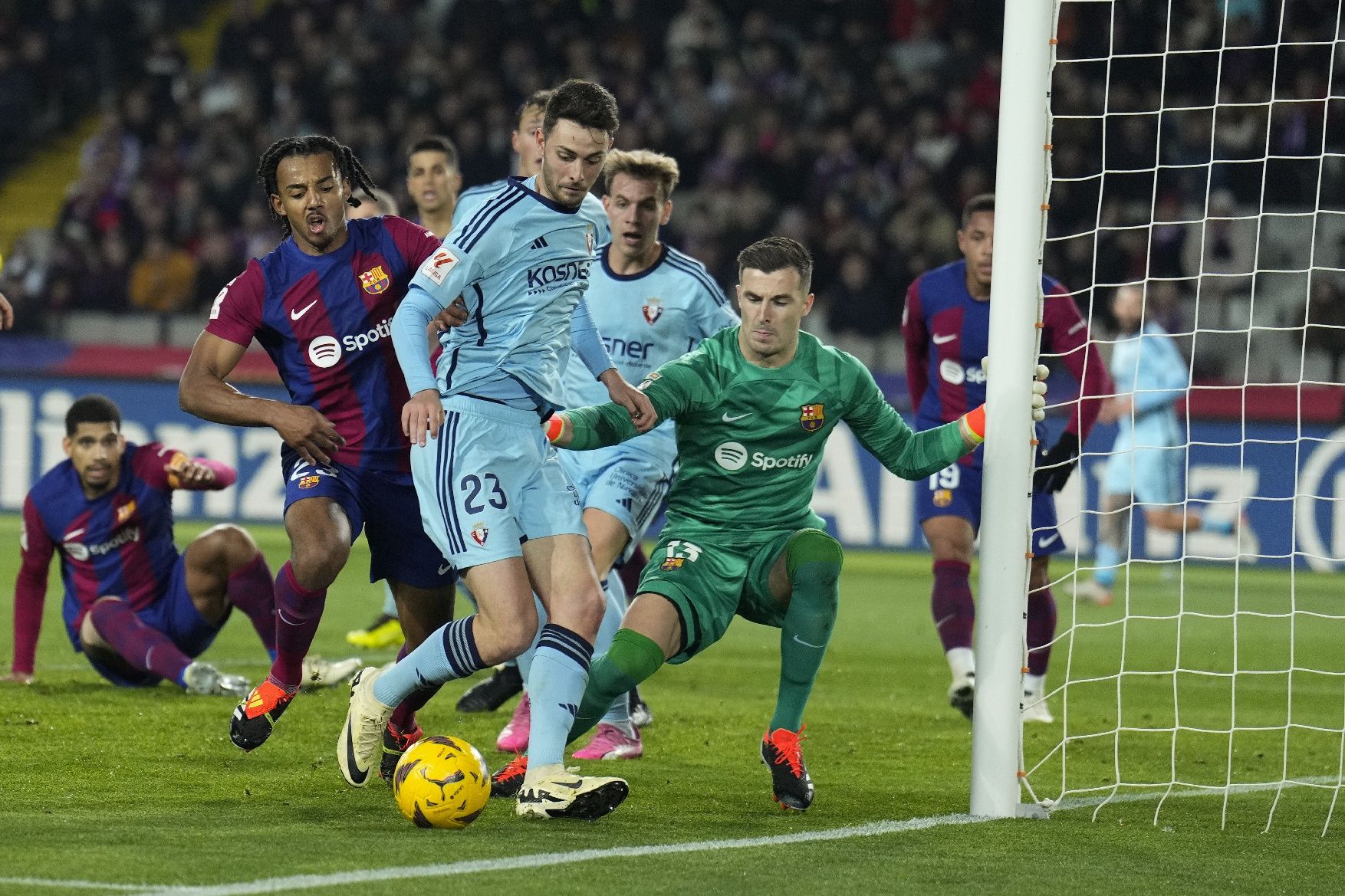 El Barça - Osasuna, resumit en imatges