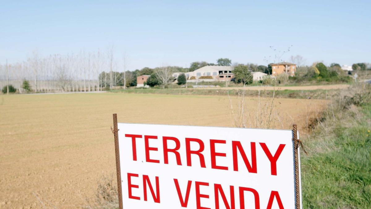 Terreny en venda a Girona, en una imatge d’arxiu.