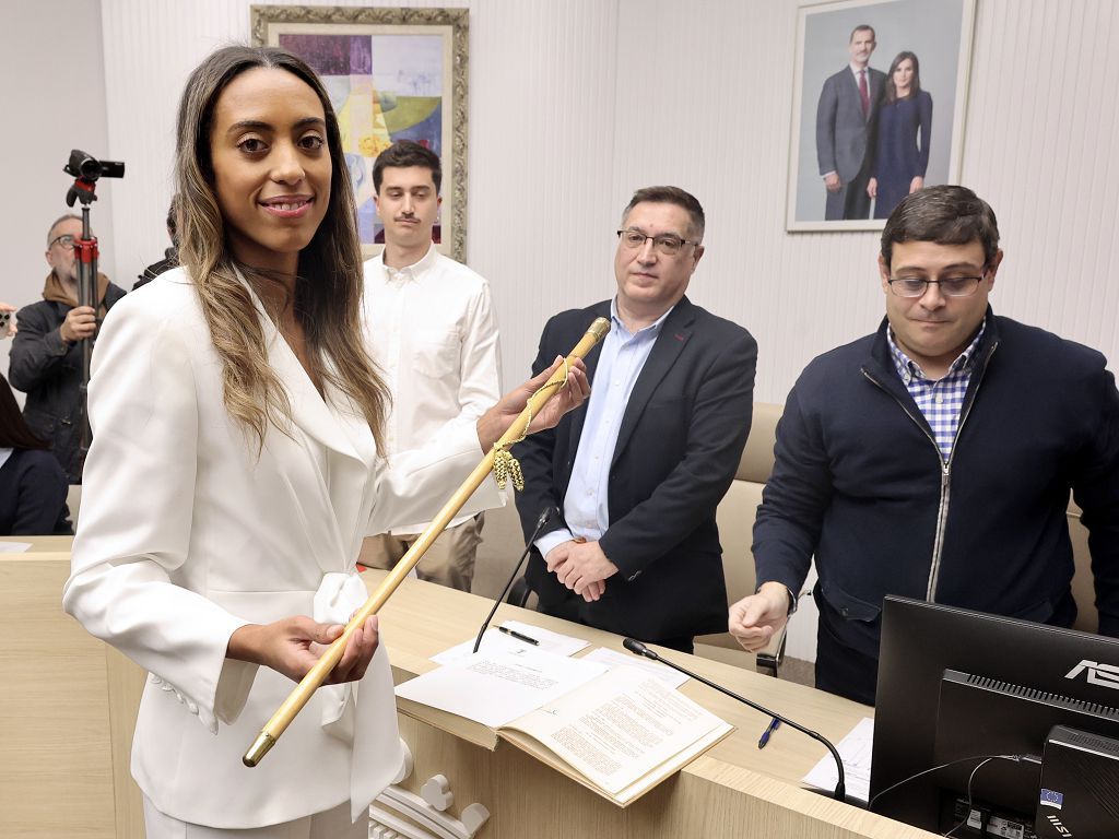 Las imágenes de la moción de censura en Alhama de Murcia