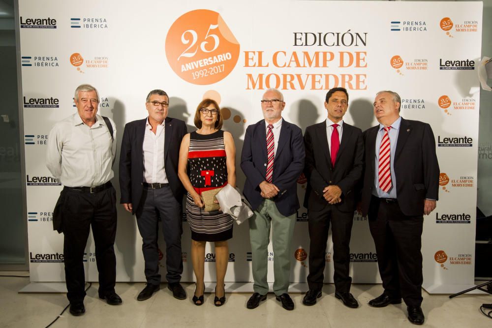 Gala 25 Aniversario Levante-EMV Edición Camp de Morvedre. El presidente del Fertiberia Balonmano Puerto de Sagunt, Juanjo Bataller, el director de la planta Fertiberia en Sagunt, Juan Arbona y otros directivos del club