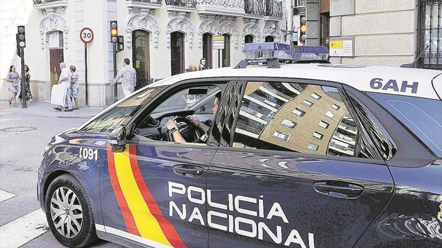 La policía perseguirá el pirateo de periódicos en las redes y Whatsapp