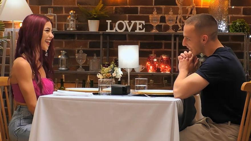 La &quot;regla no escrita&quot; de un opositor en &#039;First dates&#039;: &quot;El pimiento siempre depilado&quot;