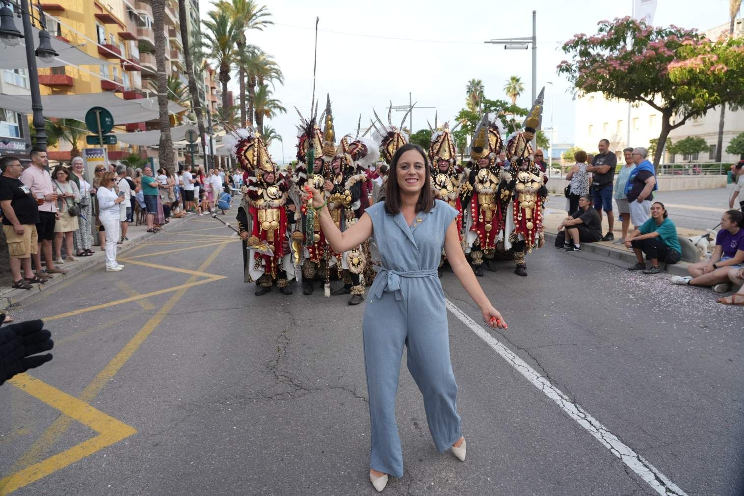 El Grau da inicio a las fiestas de Sant Pere con pólvora, bous y música