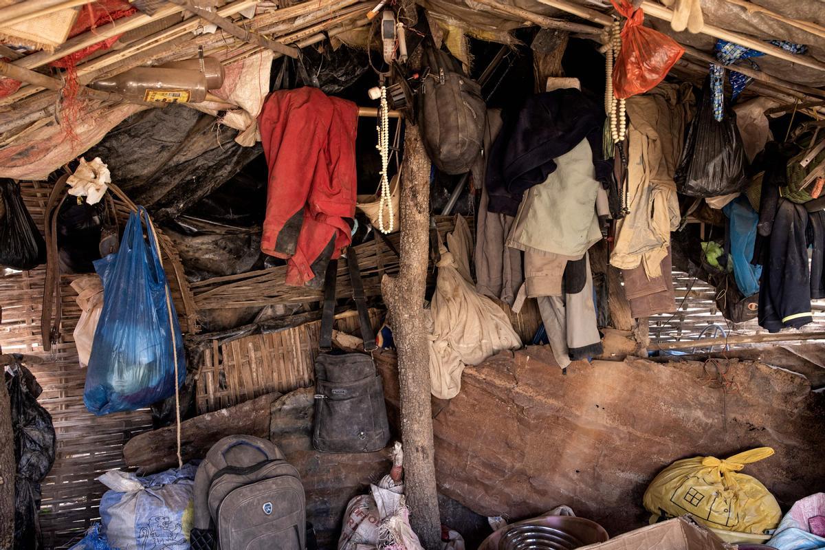 La minería artesanal de oro en Senegal. Karakaene y Bantakokouta son sitios de extracción de oro en el sureste de Senegal