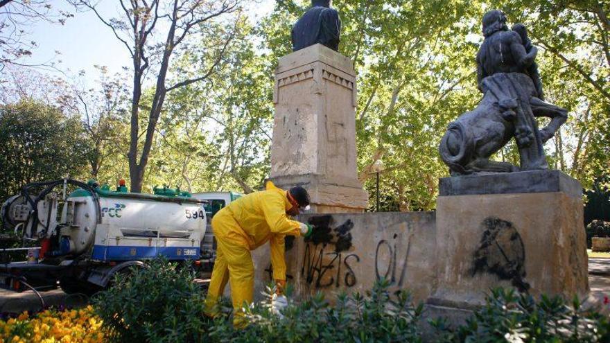 El consistorio diseña un plan de limpieza de monumentos