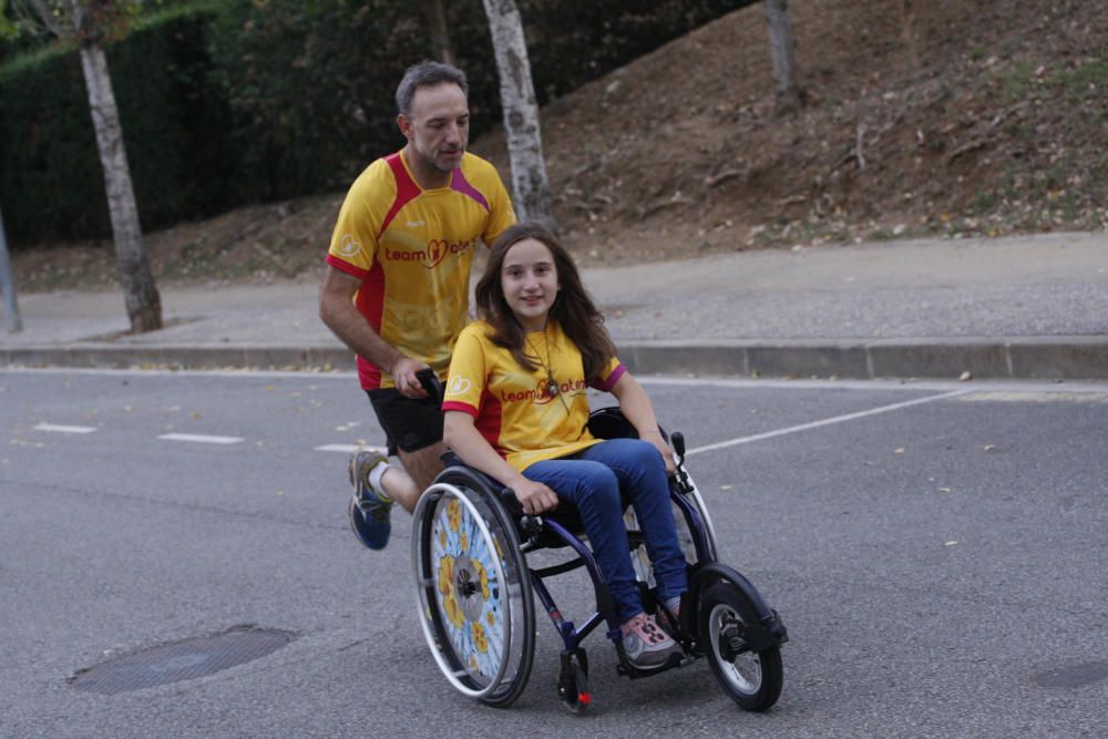 Adrià Royes i la seva filla Atena corren maratons per conscienciar sobre les malalties rares