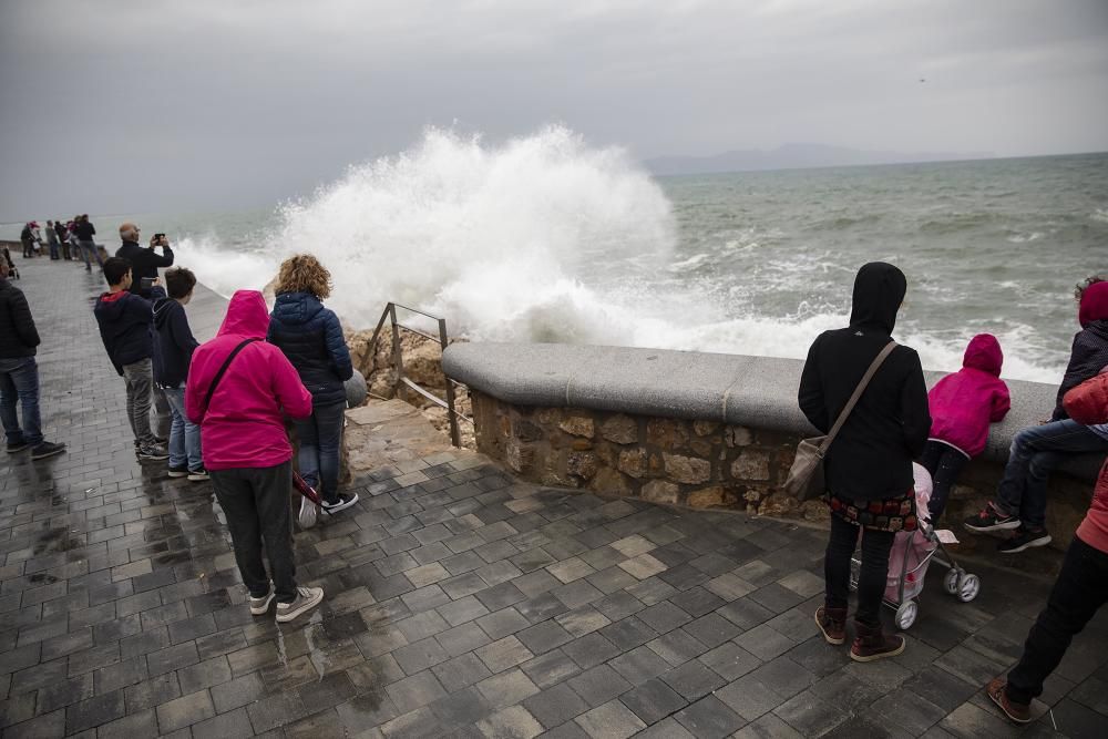 Fort onatge al litoral gironí