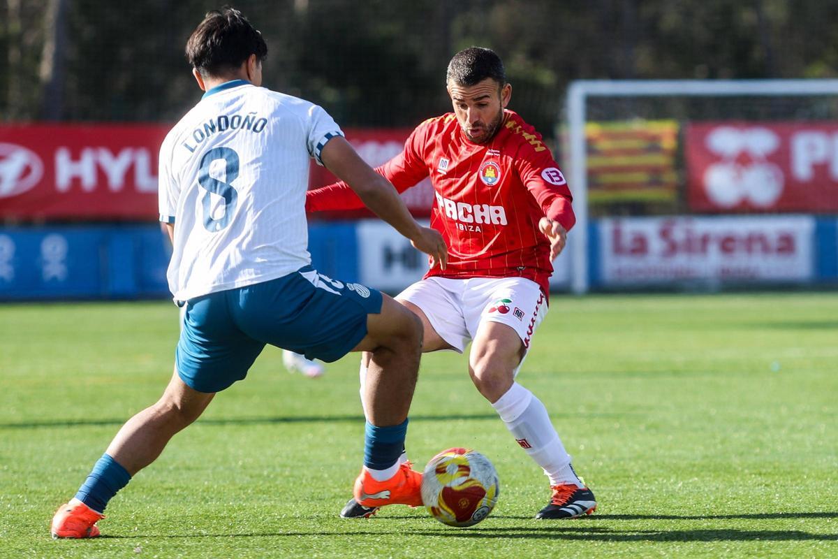 Todas las imágenes de la caída de la SD Ibiza ante Espanyol B