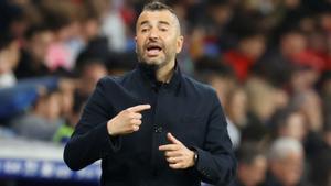 Diego Martínez durante el Espanyol-Celta en el RCDE Stadium.