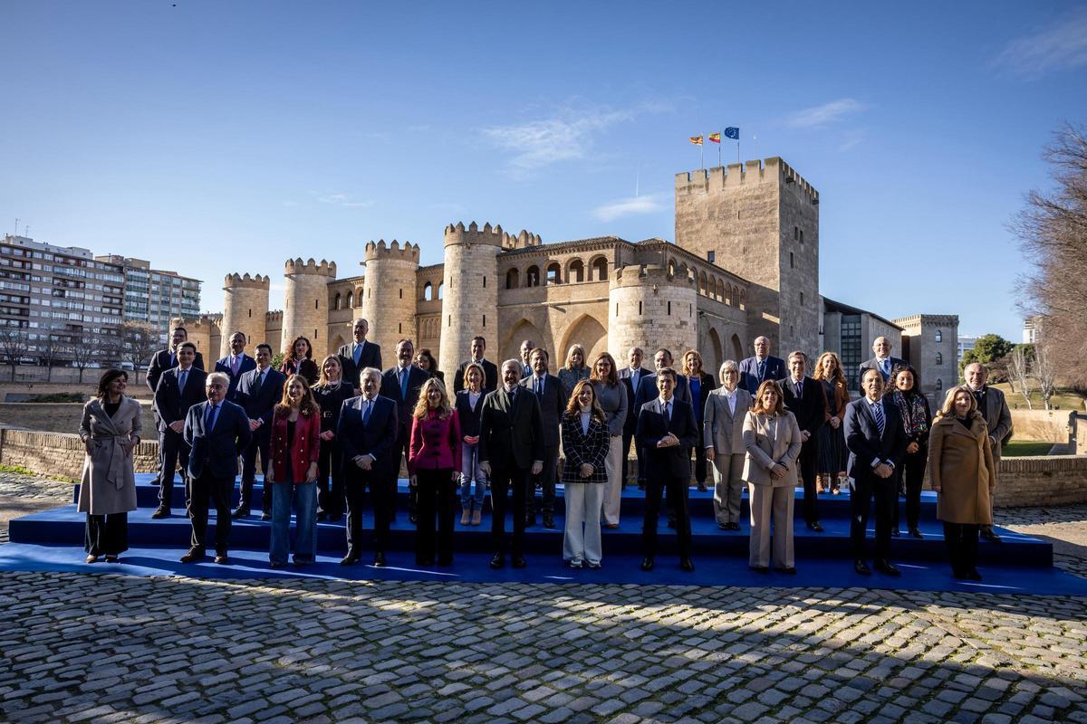 En imágenes | Acto de presentación de las listas del PP por Zaragoza para las elecciones del 8F