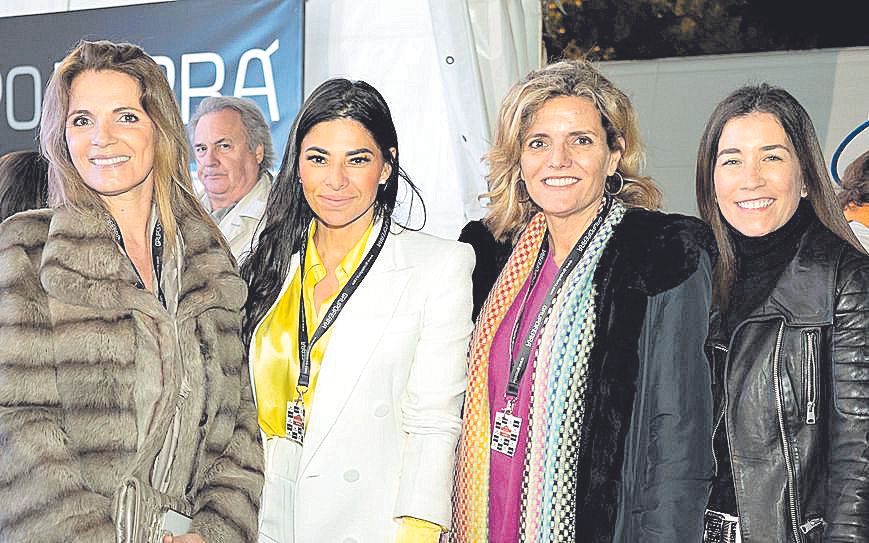 Mariana Muñoz, Luz Cloquell, Isabel Guarch y Mariana Chacón.